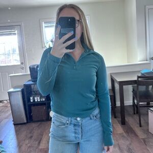 Cropped workout quarter zip